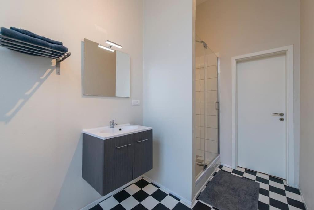 Joli Appartement 2 Chambres A リエージュ エクステリア 写真